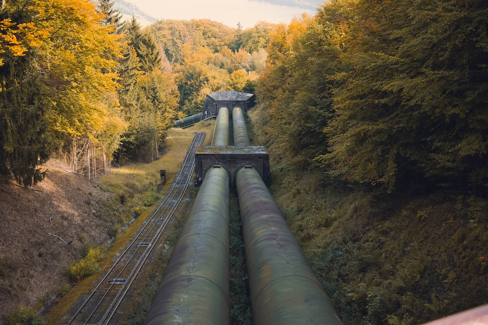 Oil extraction pipeline